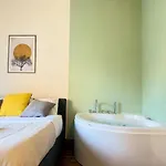 Luxury Con Private Jacuzzi, Experience شقة بيرودجا