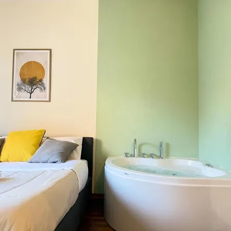 Luxury Con Private Jacuzzi, Experience Appartamento Perugia